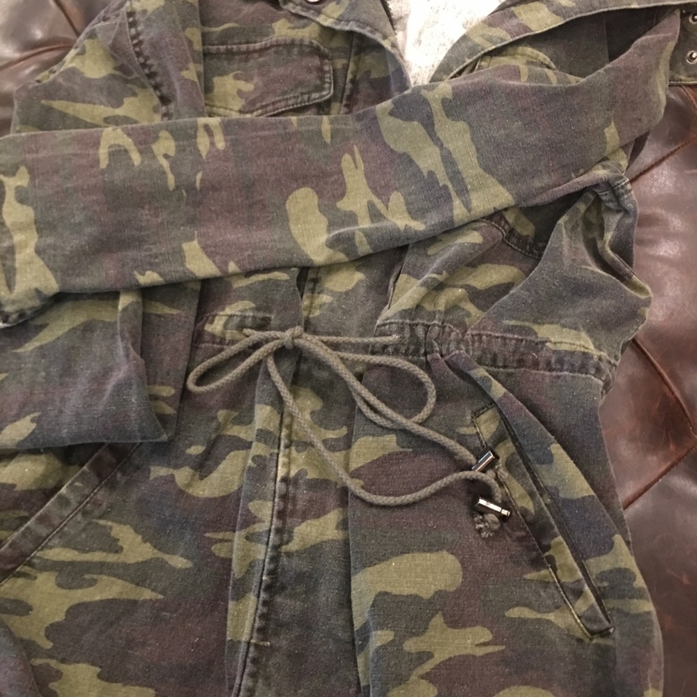 Ellison Jacket NEW with Tags super cute - Picture 8 of 8